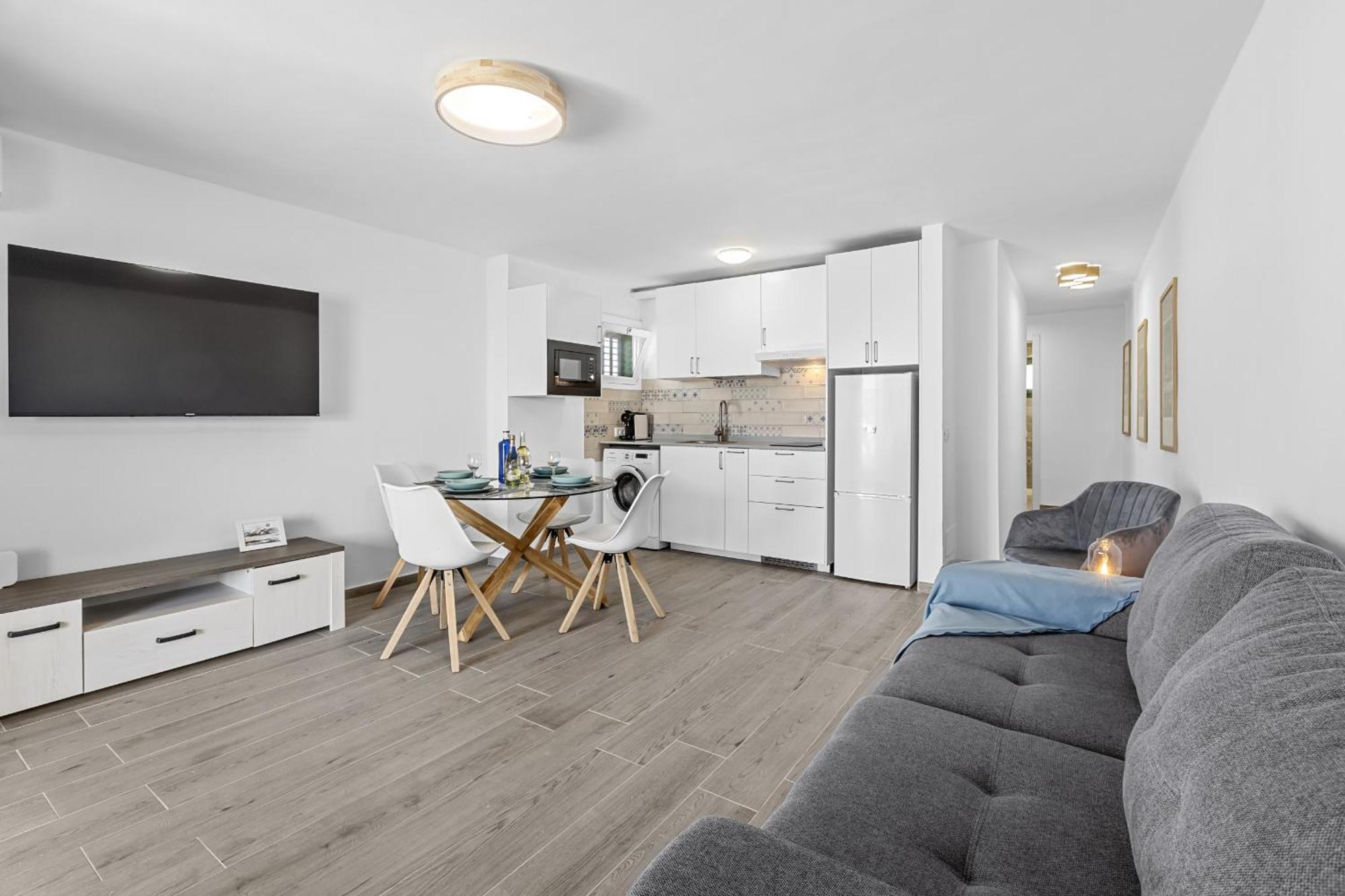 Apartamento Julia Puerto Del Carmen Puerto del Carmen  Buitenkant foto