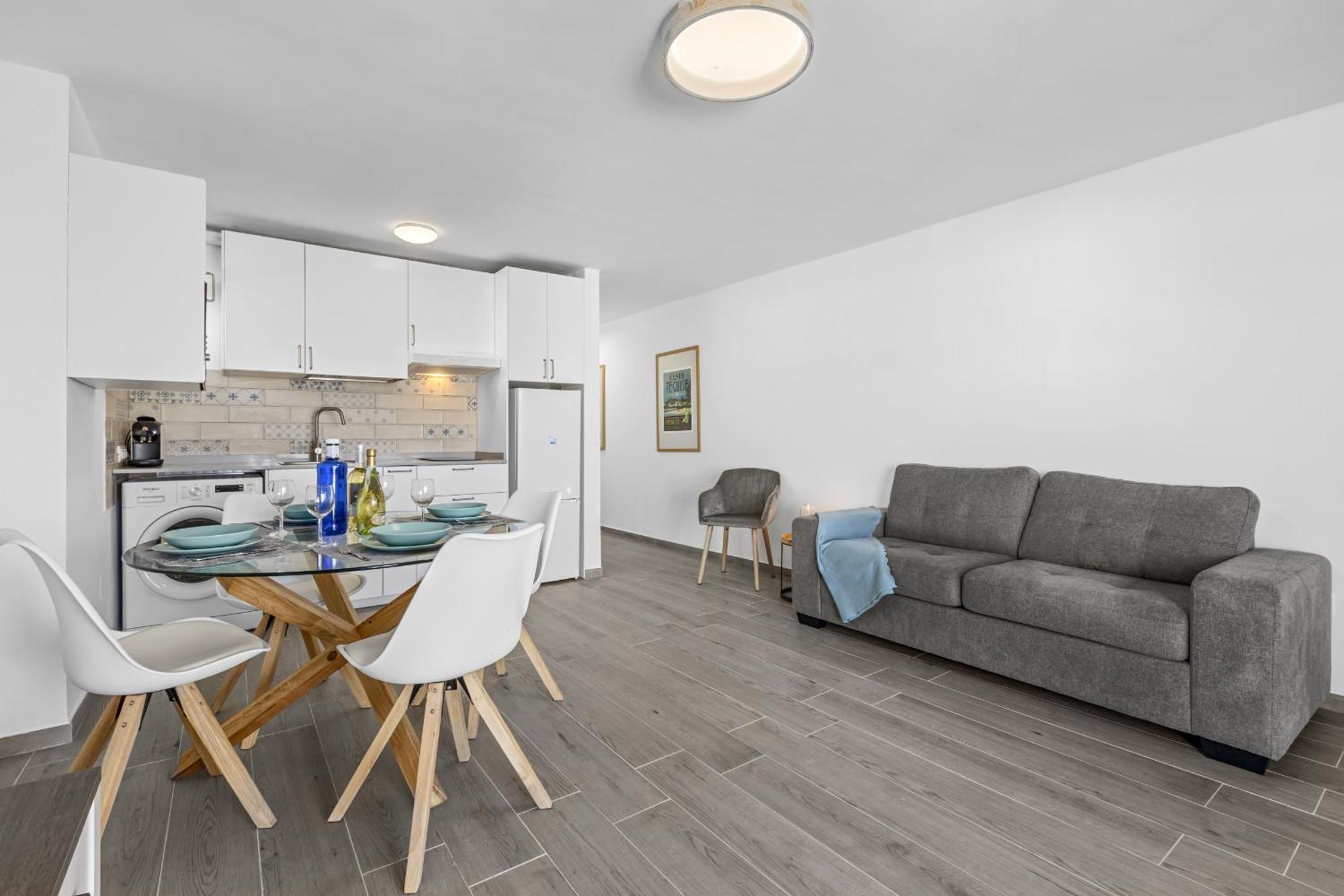 Apartamento Julia Puerto Del Carmen Puerto del Carmen  Buitenkant foto