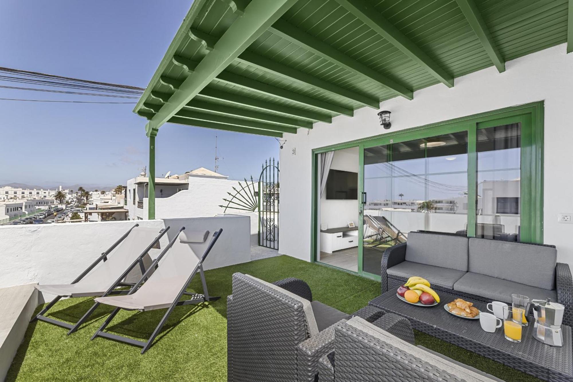 Apartamento Julia Puerto Del Carmen Puerto del Carmen  Buitenkant foto